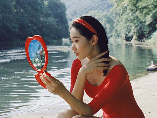 摘一把野果 换取你的流连