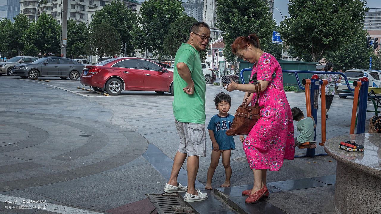 Street of CHANGSHA II（图ZMTY1MjgxODk2） - 人文/纪实摄影 - 站酷设计师凉开水_VERYPHOTO原创素材 - 站酷ZCOOL