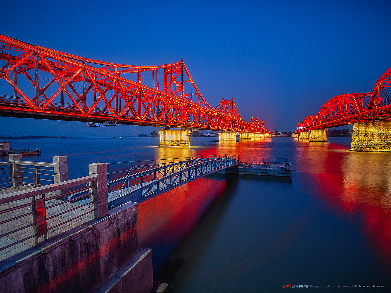 《鸭绿江大桥》|摄影|风光摄影|摄影师子意 - 原创作品 - 站酷 (ZCOOL)
