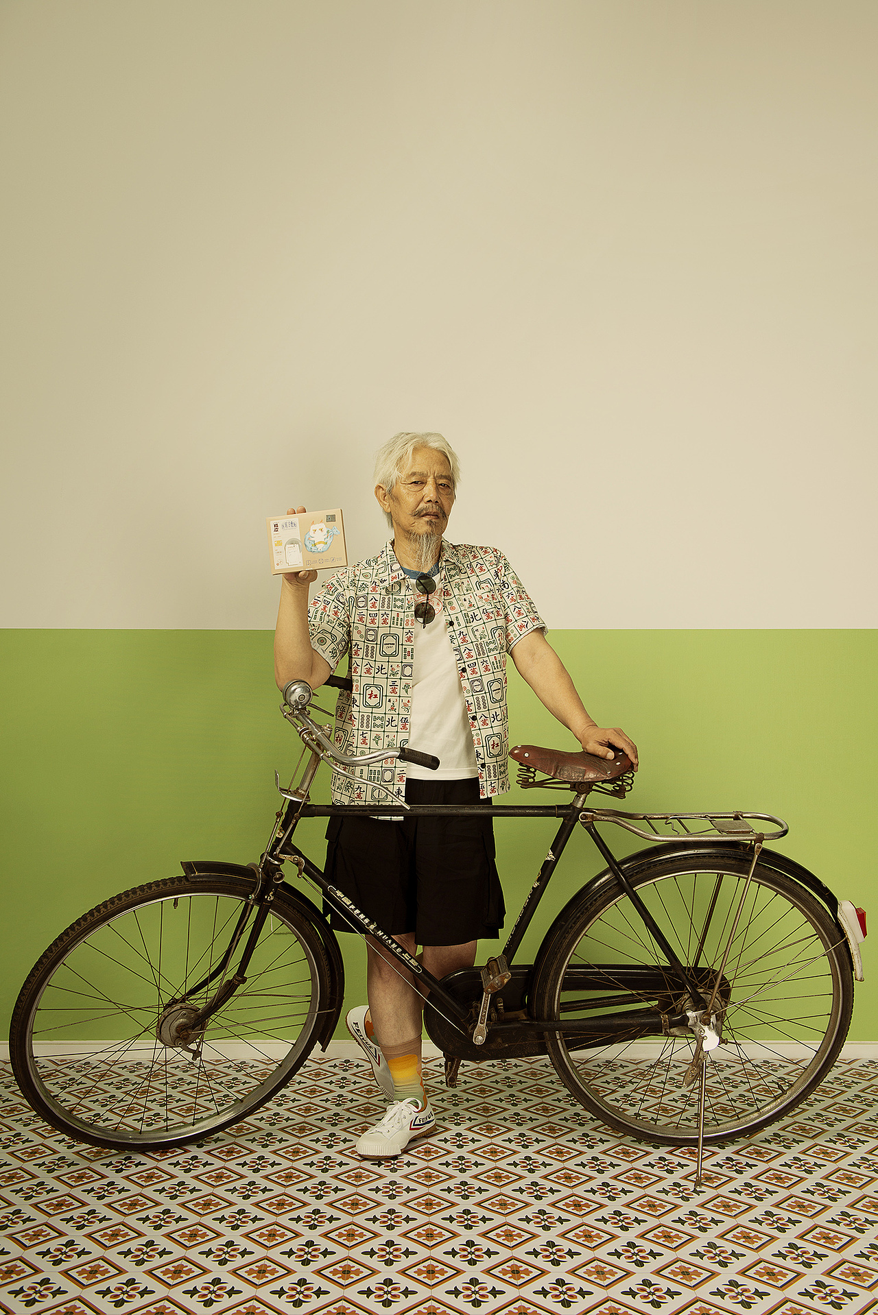 个护摄影｜猫皮驱蚊贴 ✖️ 深白DeepWhite（图ZMjU1NzgwNzY4） - 产品摄影 - 站酷设计师深白DeepWhite原创素材 - 站酷ZCOOL