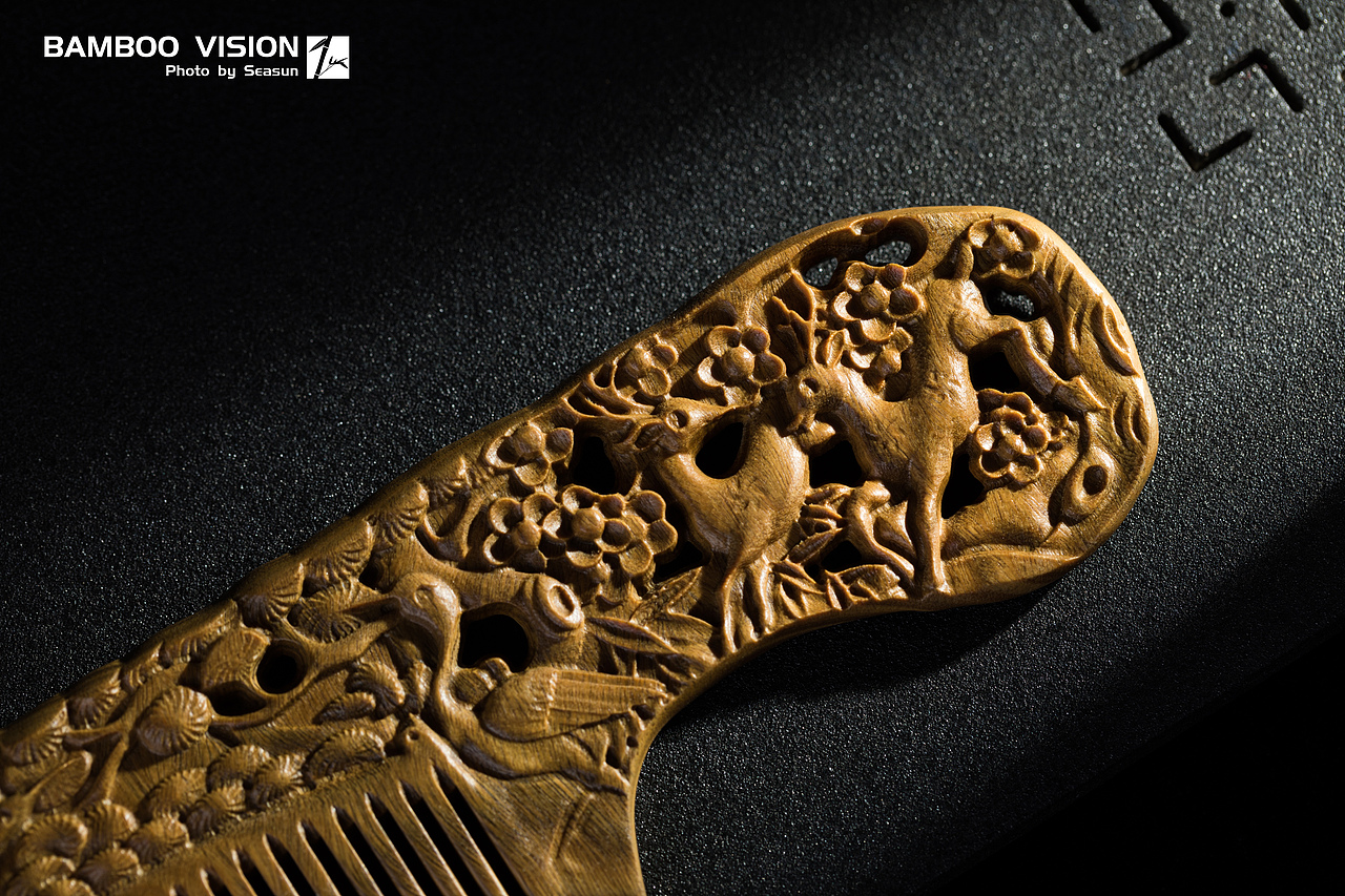 陈正彪木雕——绿檀木梳（图ZMjI4NTU0MzA4） - 产品摄影 - 站酷设计师海阳荣光原创素材 - 站酷ZCOOL