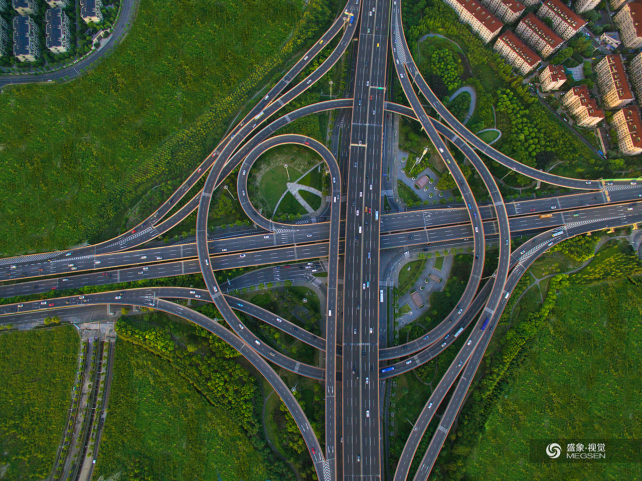 盛象原创隧道股份中环延安路高架