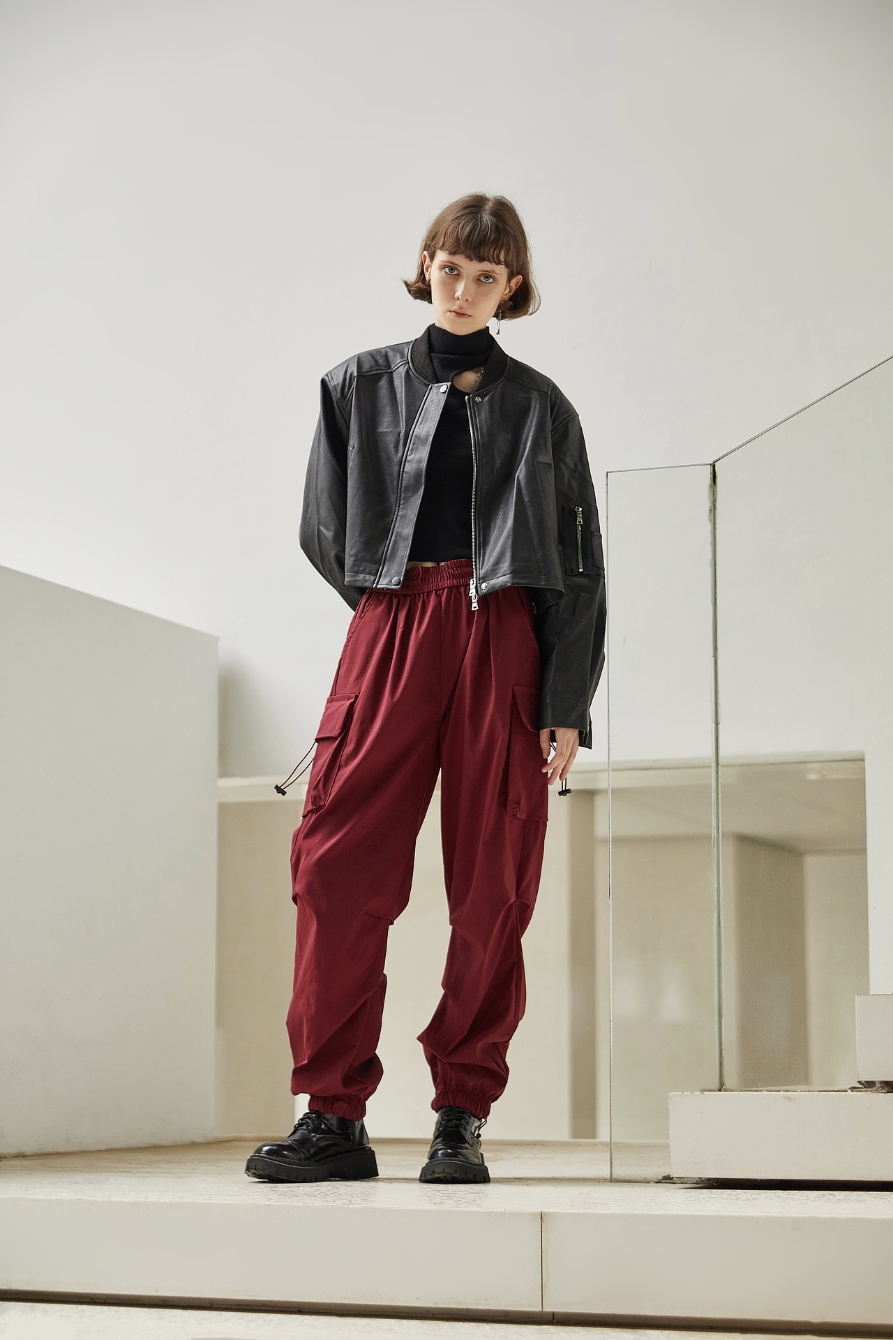 广州模特 服装模特 时尚潮牌 休闲简约 短发年轻少女