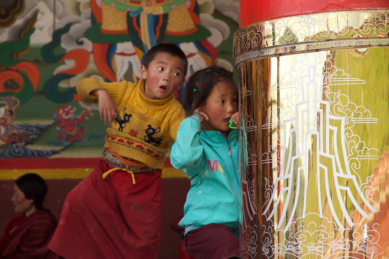 红彻天际的佛教圣地