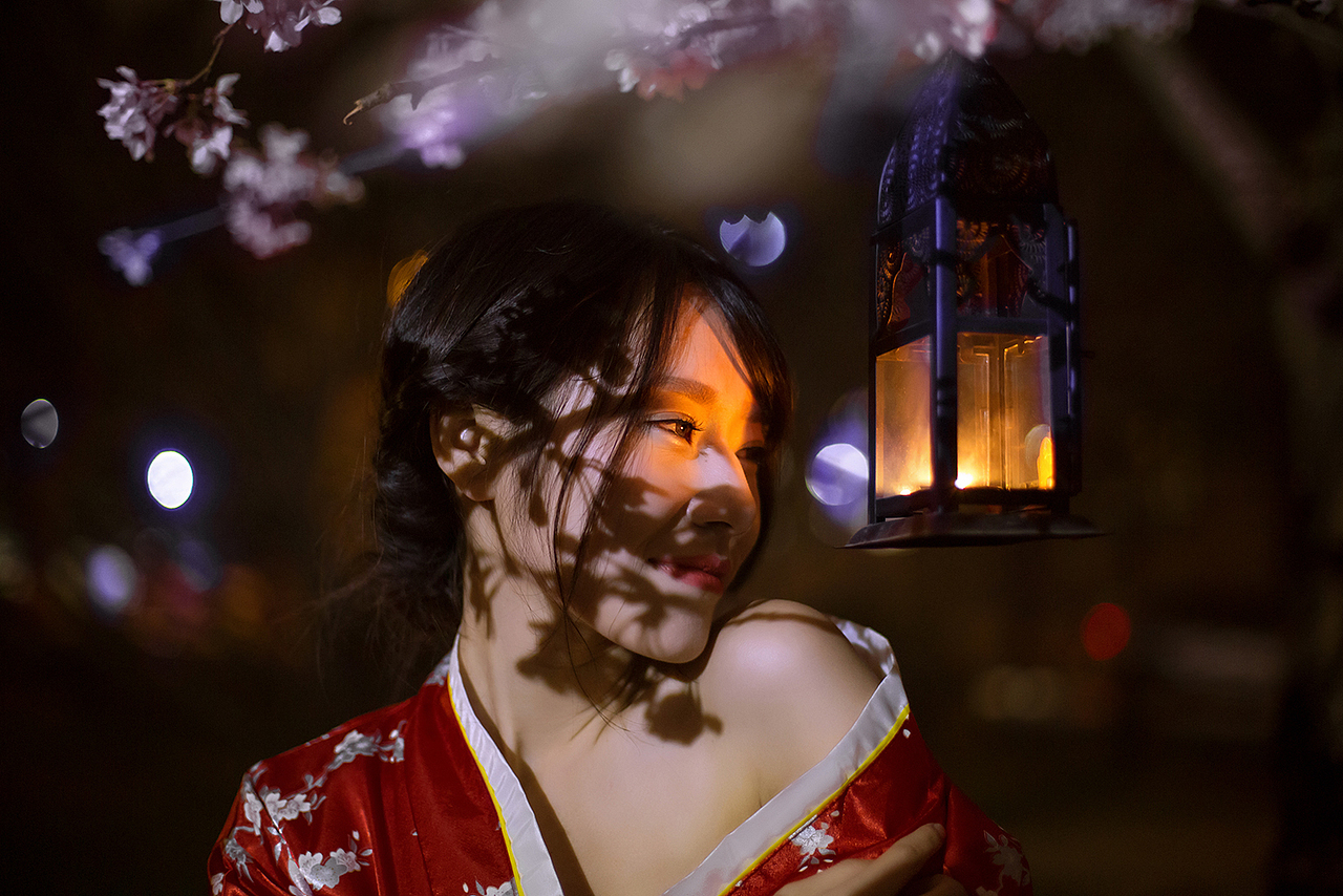 《夜樱》那夜的黑暗， 怎遮得住，櫻的芳華。或許我本不善言辭，唯有靜靜守候夜櫻沉淀的深情。（图ZNDc0NzUzNjg=） - 人像摄影 - 站酷设计师夏晓丫原创素材 - 站酷ZCOOL