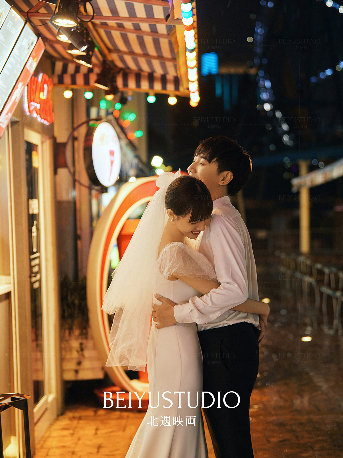 橙街晚巷,爱是想把你宠成小孩子