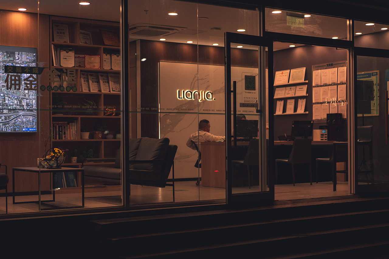 人间百态（图ZMzMxMjIwMDc2） - 人文/纪实摄影 - 站酷设计师学霸模式开启原创素材 - 站酷ZCOOL