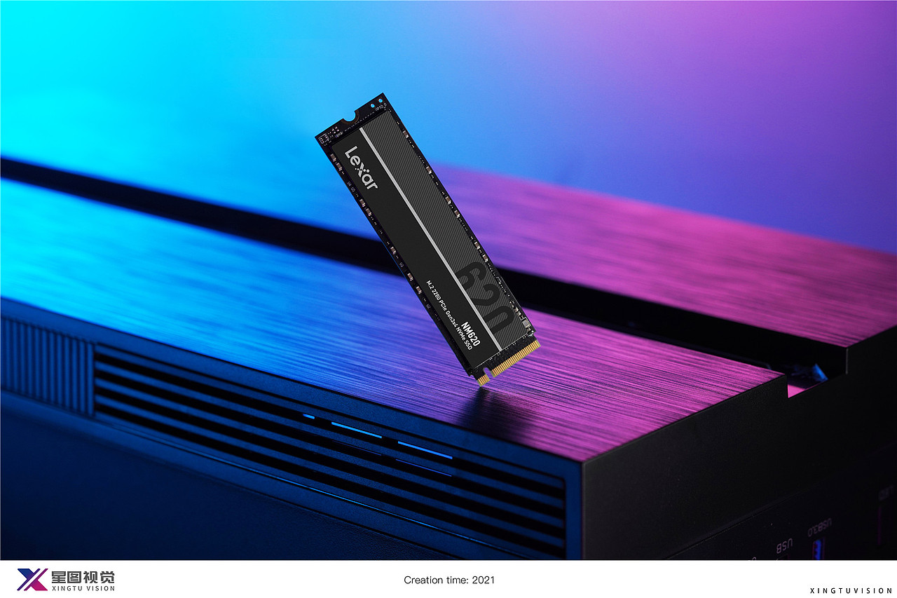 雷克沙 & XT vision M.2固态硬盘拍摄（图ZMjc2NDczNTA4） - 产品摄影 - 站酷设计师星图视觉原创素材 - 站酷ZCOOL