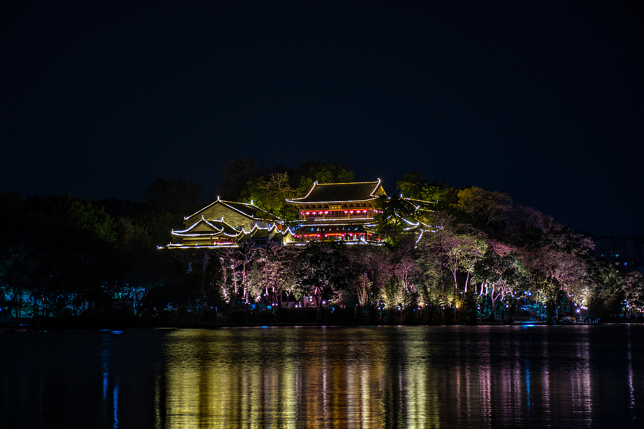 惠州西湖名胜风景区夜景