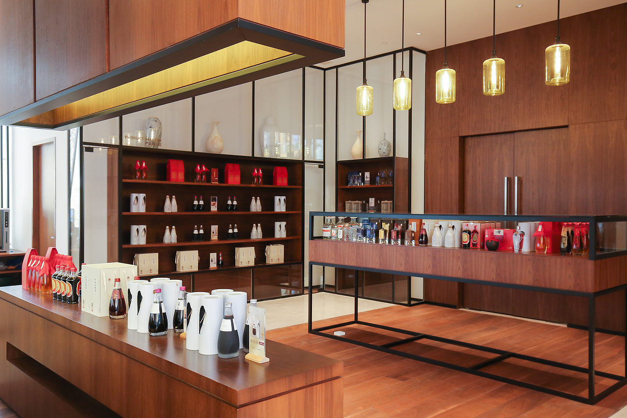 珍珠红·真正纯大楼内景