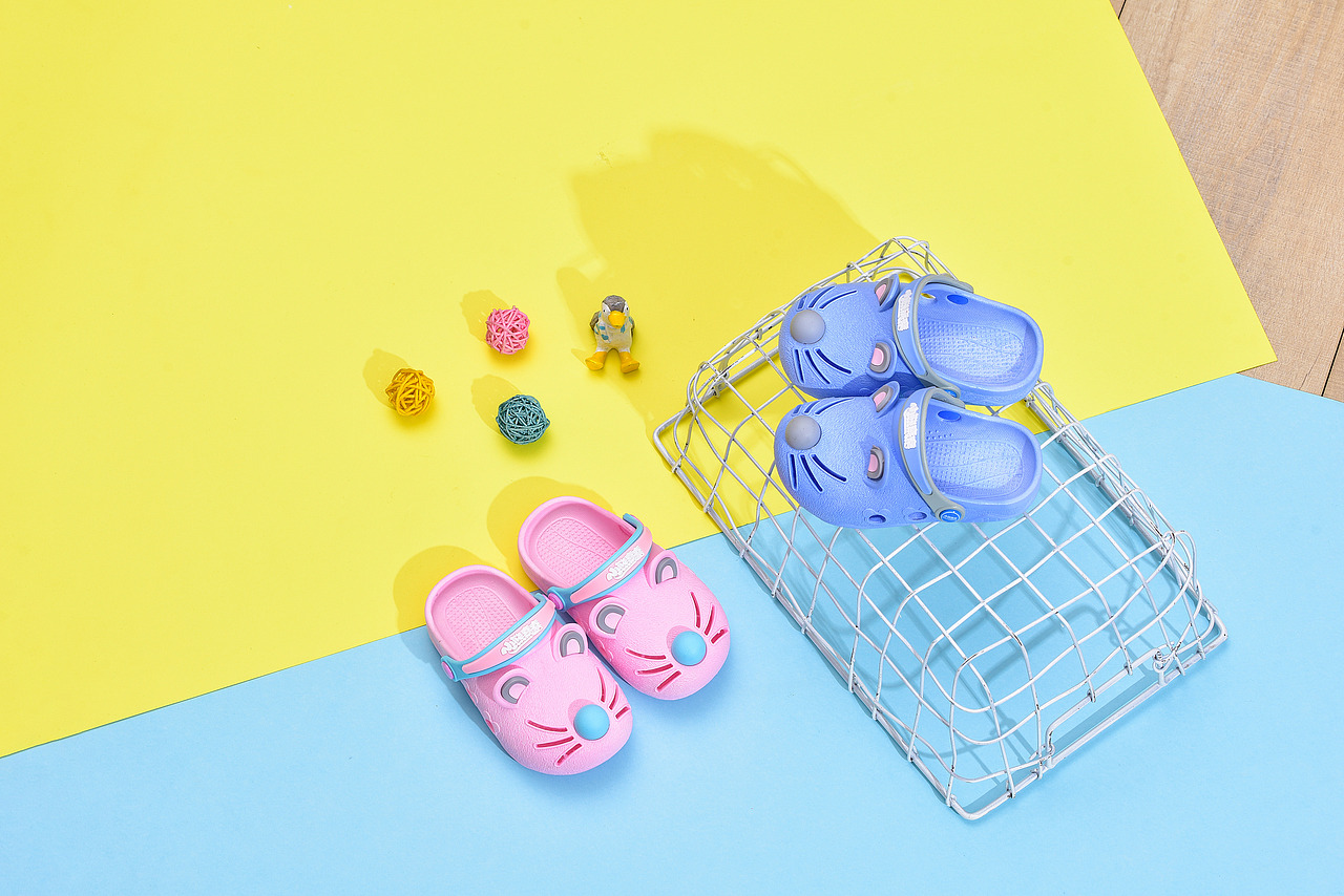 鞋子（图ZMjAwODA1OTc2） - 产品摄影 - 站酷设计师潮阳摄影原创素材 - 站酷ZCOOL