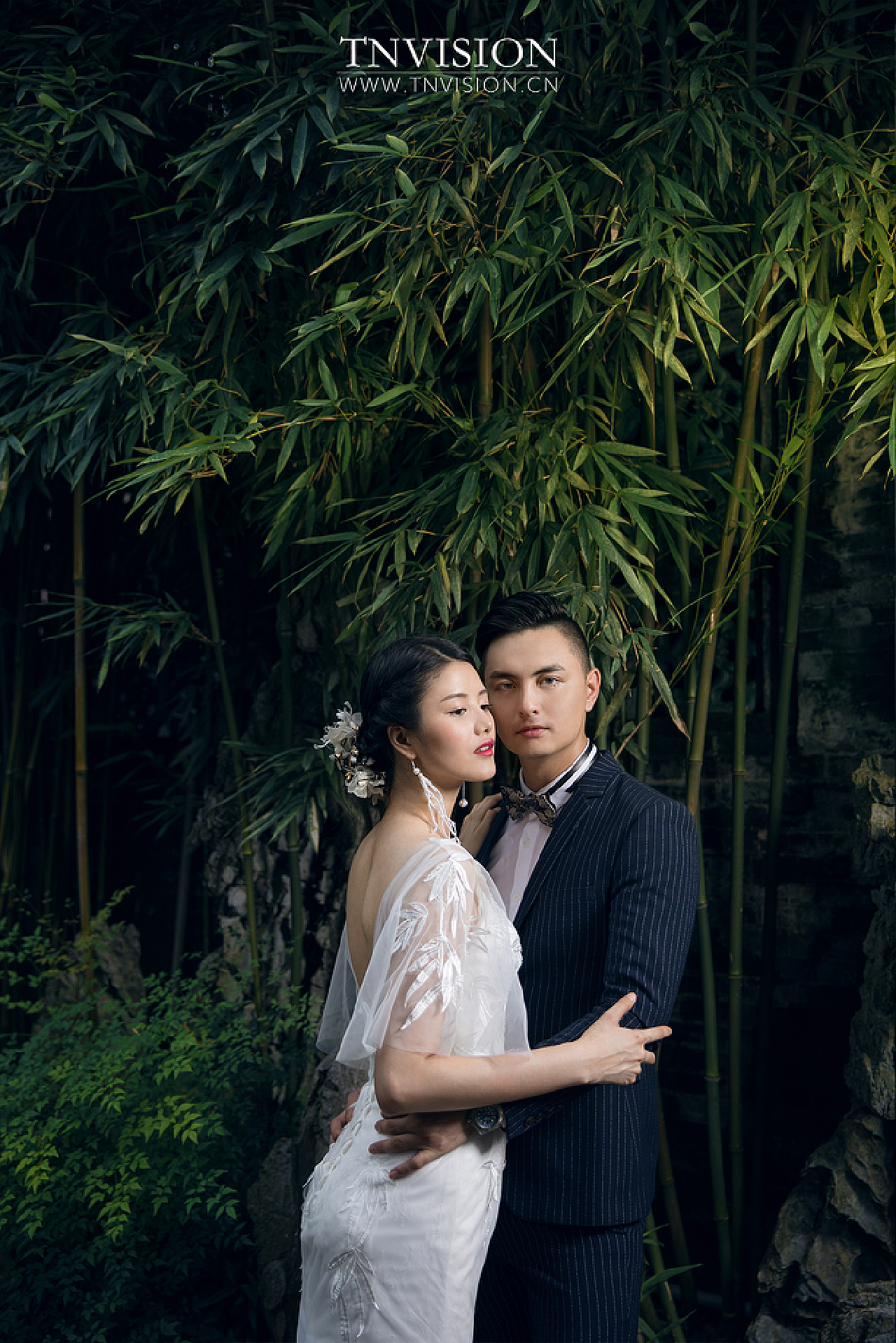 婚纱人像摄影技巧(拍人像婚纱用什么镜头)