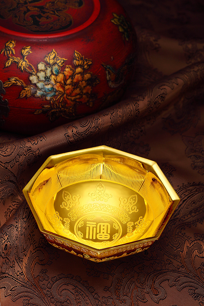 雍藏金创意拍摄（图ZMTg5NjI0MjY4） - 产品摄影 - 站酷设计师商业摄影设计原创素材 - 站酷ZCOOL