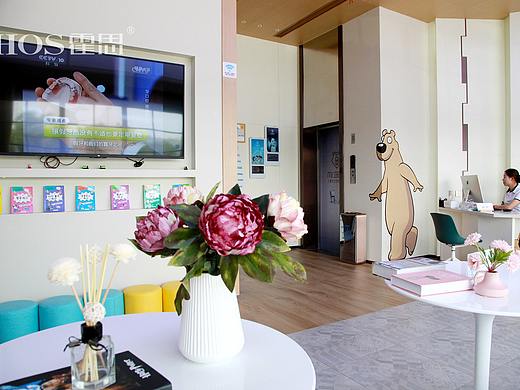 清新北欧，这个口腔诊所设计充满亲和力