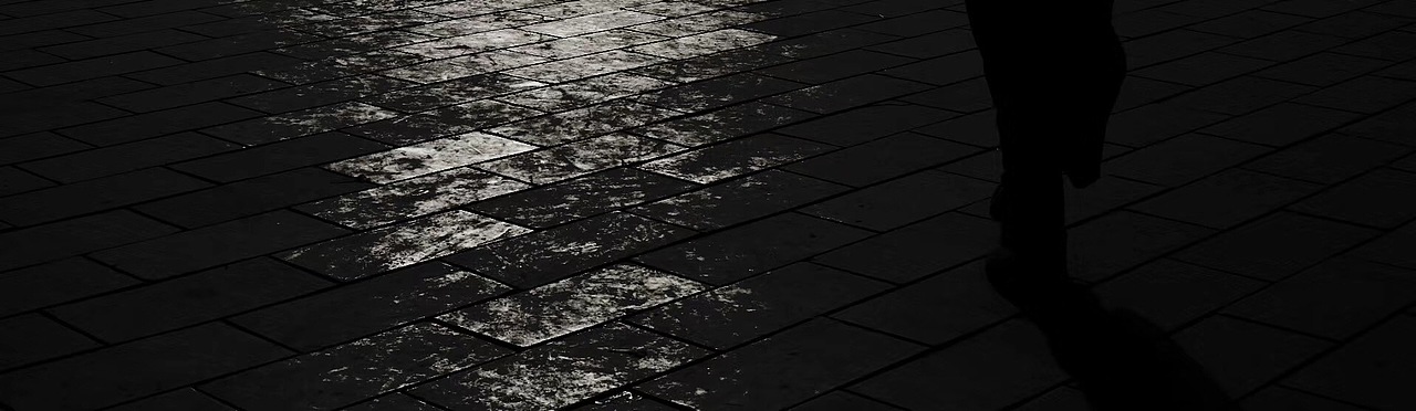 走下去，你会发现……（图ZMTM1MzAyMTIw） - 人文/纪实摄影 - 站酷设计师YINGXIAN原创素材 - 站酷ZCOOL