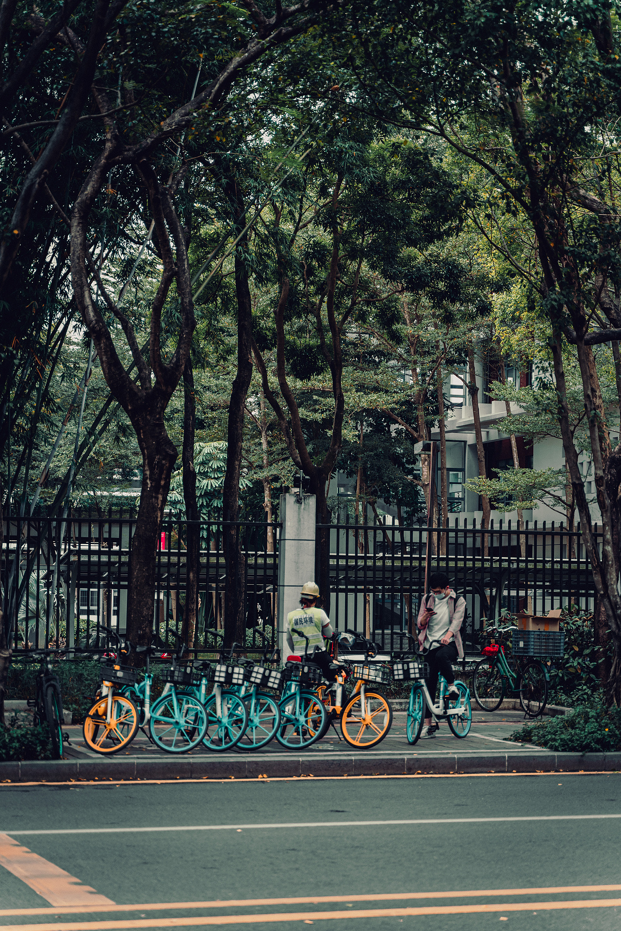 【VOLG 1】扫街摄影日记，第一次扫街的图片与视频总结（图ZMjMyODM0NDQ4） - 人文/纪实摄影 - 站酷设计师莫傲子炎原创素材 - 站酷ZCOOL