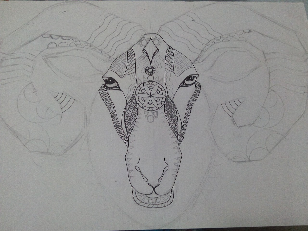 羊黑白装饰插画