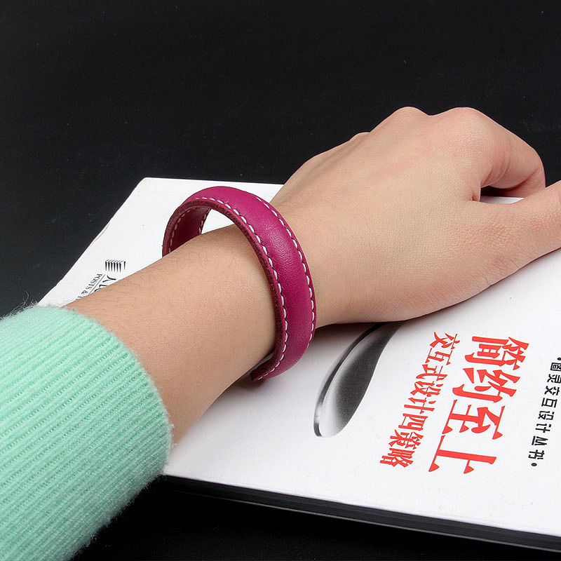 植鞣皮手镯子（图ZNjQzNjgwNjA=） - 工艺品设计 - 站酷设计师小小设计毛子原创素材 - 站酷ZCOOL