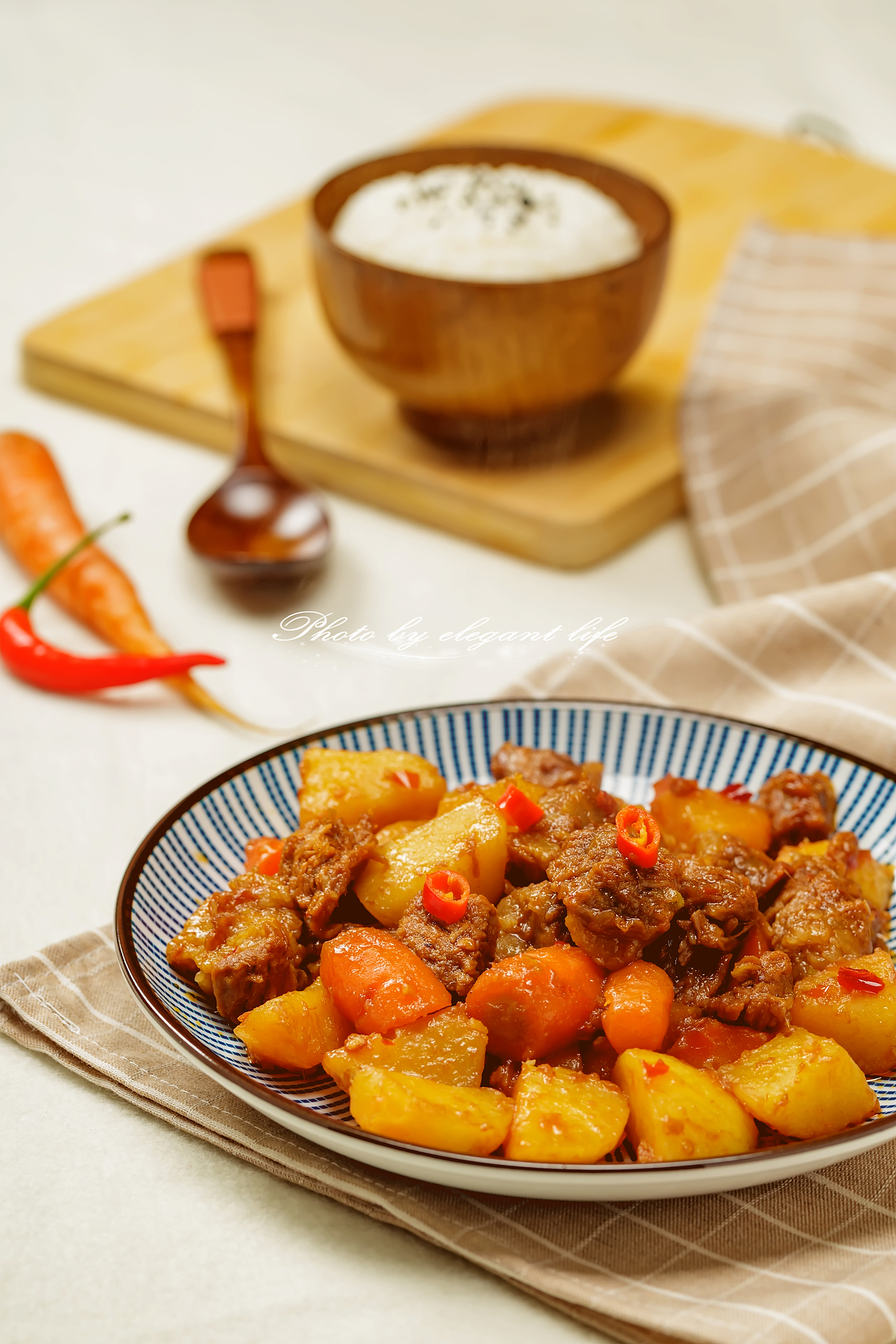 安格斯牛腩烧土豆