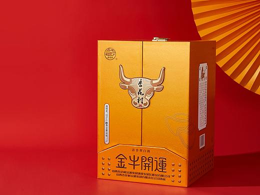 汾酒集团-金牛开运生肖文化酒