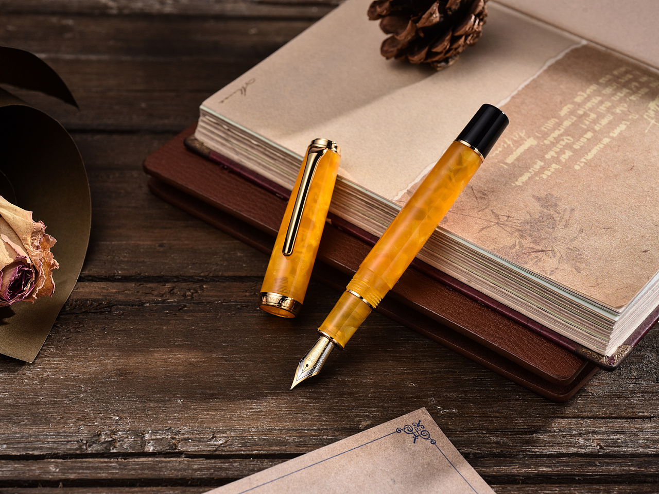 钢笔拍摄文具|摄影|产品摄影|sf_路一 - 原创作品 - 站酷 (zcool)