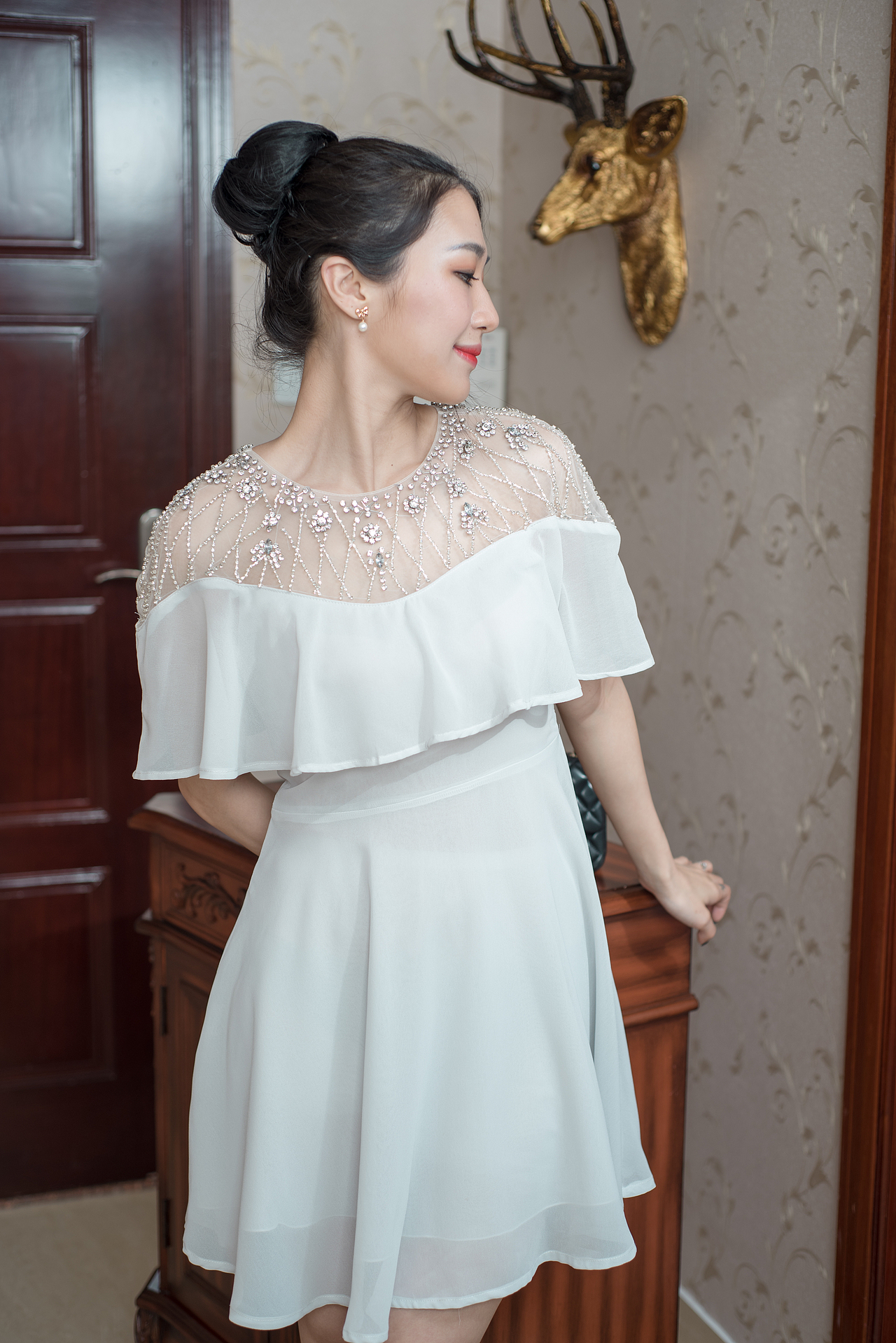服装类目 平铺+模特（图ZMjA4OTY3OTAw） - 人像摄影 - 站酷设计师品牌影像顾问阿满原创素材 - 站酷ZCOOL