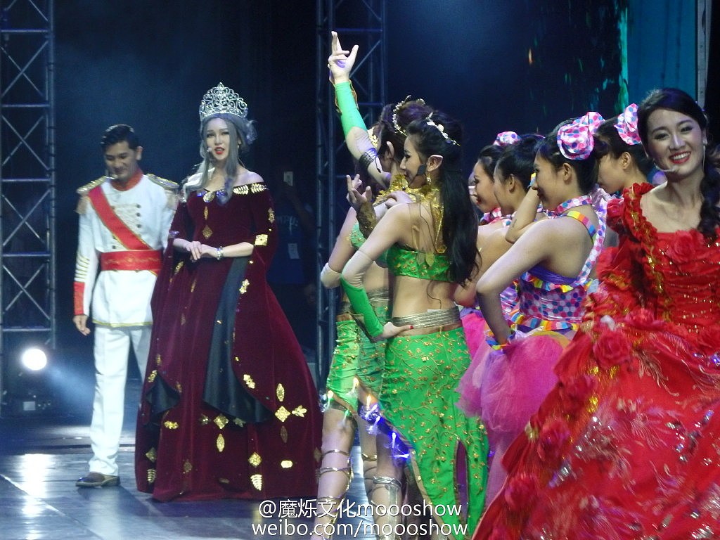 魔烁 Next Queen数字偶像演唱会（图ZNTE2MjY0NzY=） - 文案/策划 - 站酷设计师moooshow原创素材 - 站酷ZCOOL
