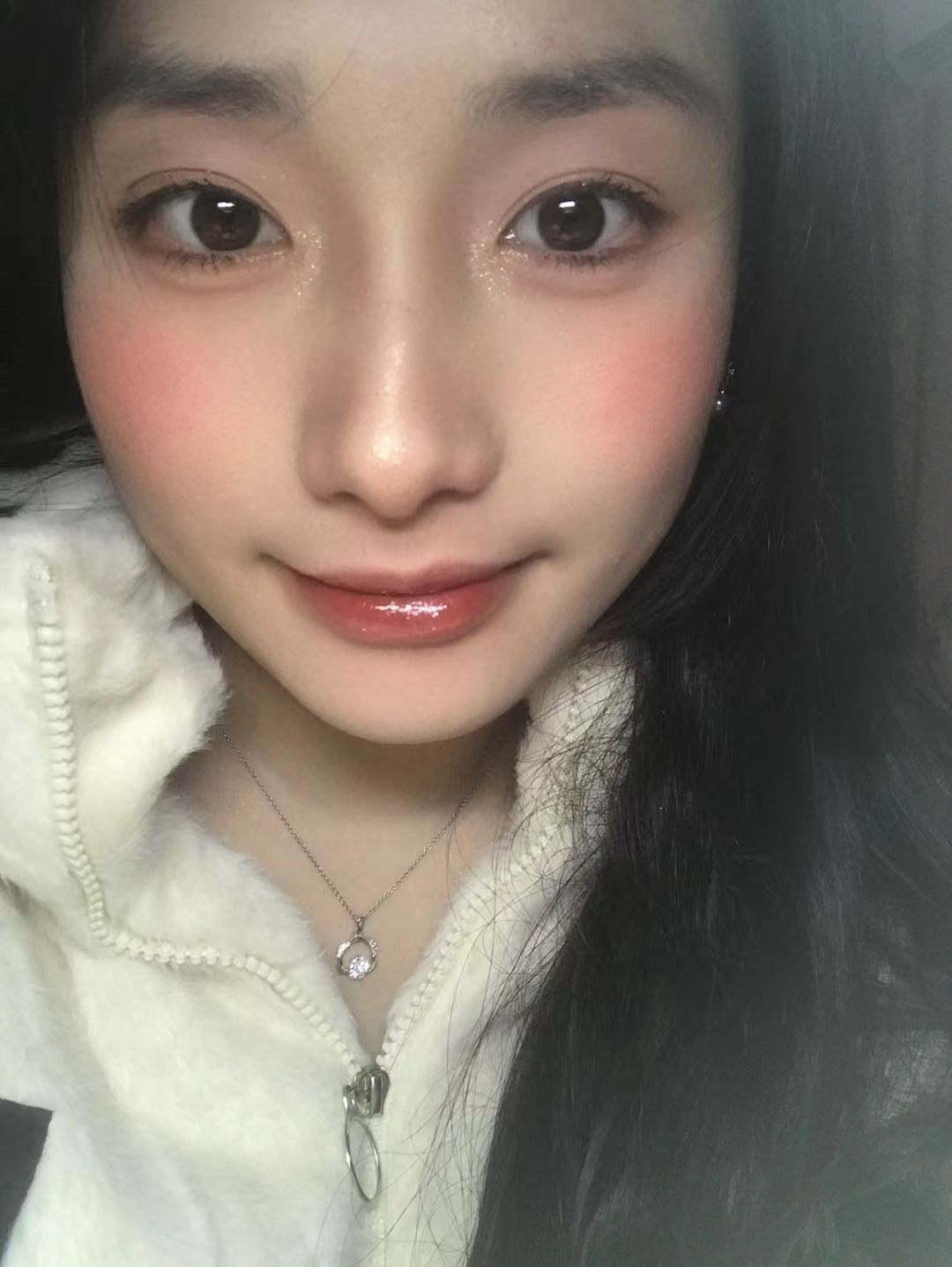 大眼美眉（一）（图ZMzI4Mjg4Mzk2） - 人像摄影 - 站酷设计师薛元敬大学士原创素材 - 站酷ZCOOL