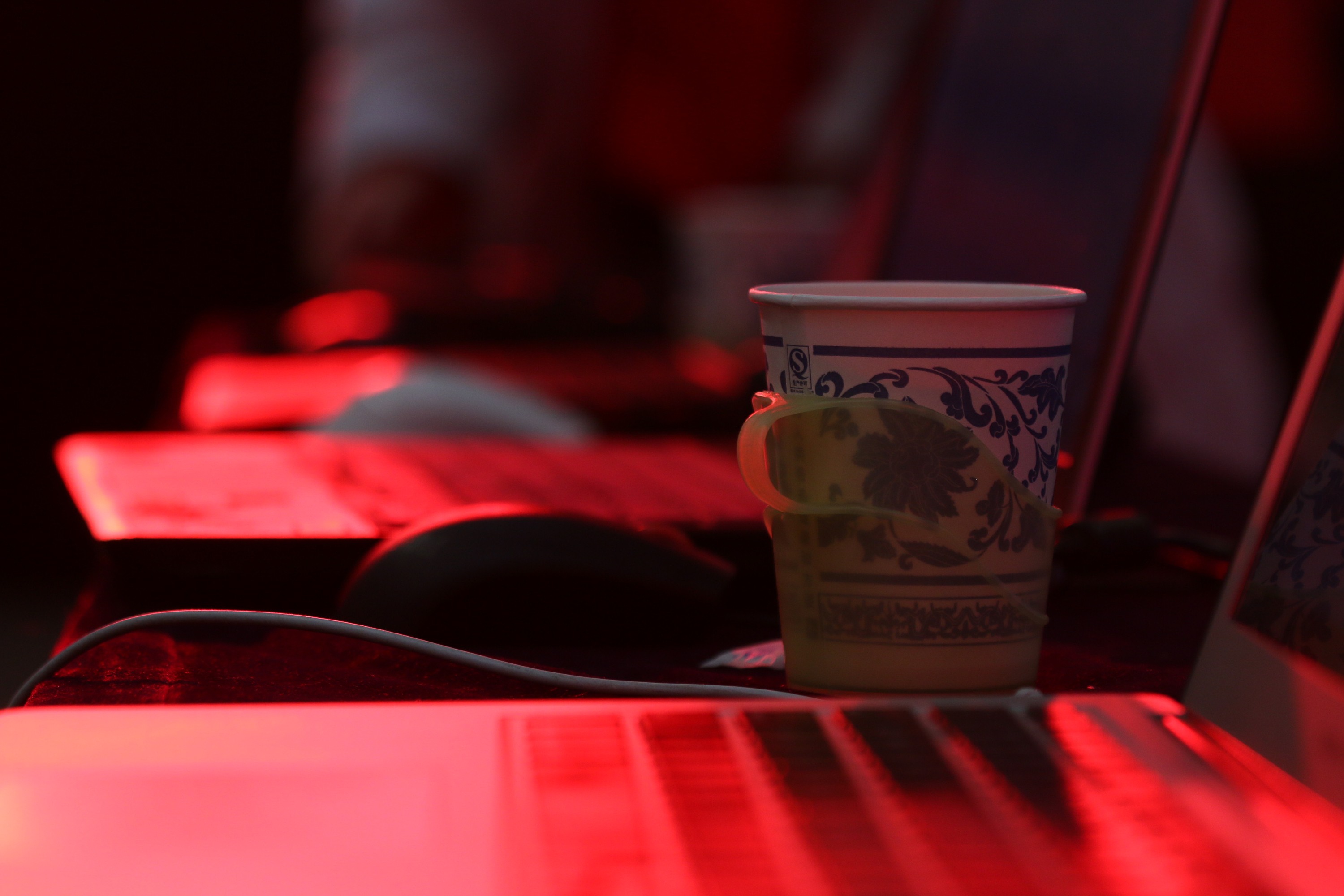 红色|摄影|静物|jojo老师 - 原创作品 - 站酷 (zcool)