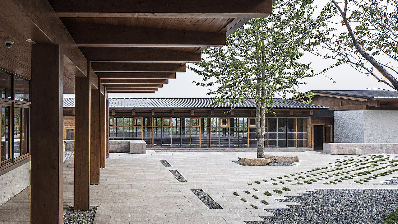 【精品推荐】一座山里湖边房子,精品文化民宿酒店设计（图ZMTY1NDU1MzY4） - 家装设计 - 站酷设计师成都精品民宿设计原创素材 - 站酷ZCOOL