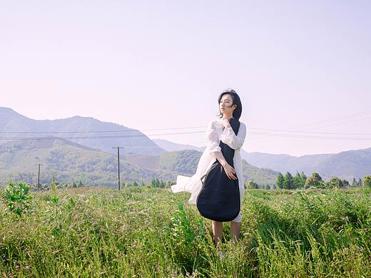 微风略过山岚，下一站去往哪里？
