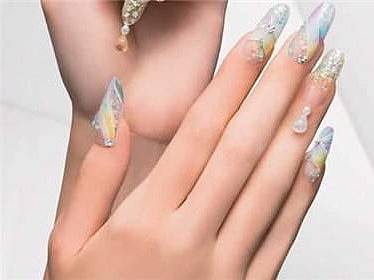 潍坊小乐美甲美睫化妆师潍坊美甲学校哪个最好