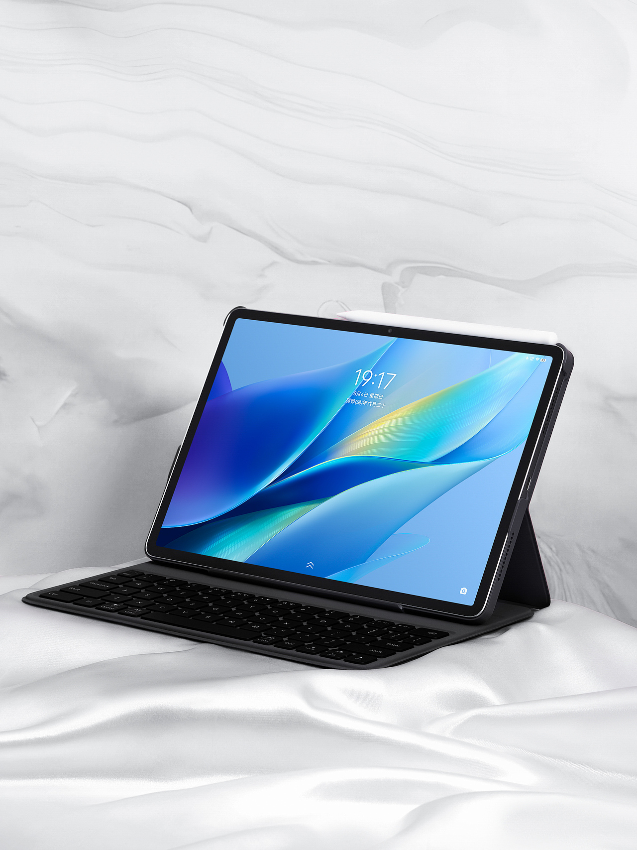 「轻装上阵,此刻出发」vivo Pad Air|轻松银