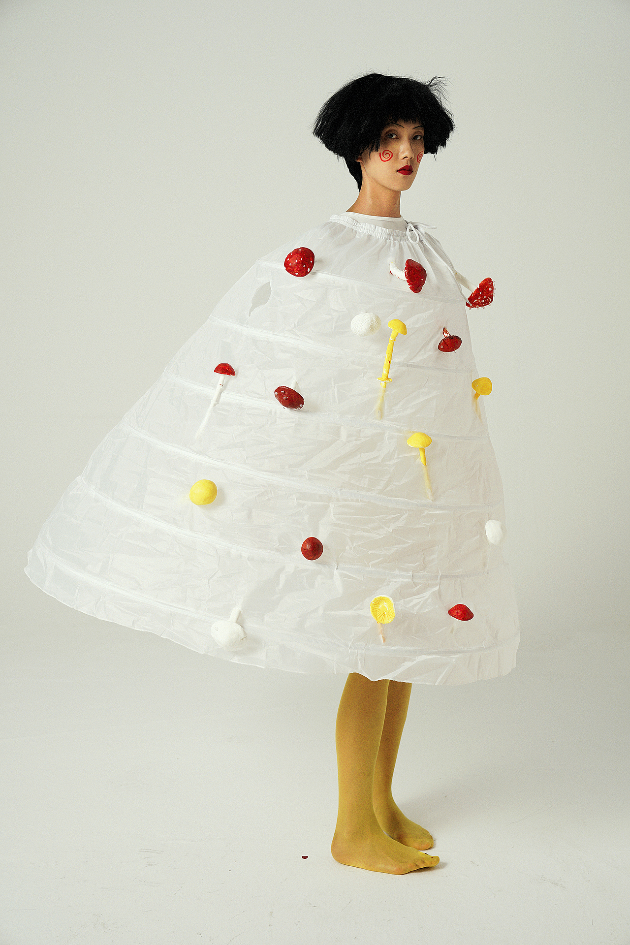 创意服装拍摄（图ZMjY5MDQwODM2） - 人像摄影 - 站酷设计师等登邓原创素材 - 站酷ZCOOL