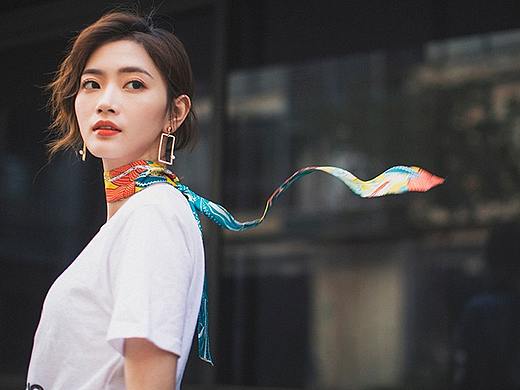 MO2摩图围巾创意外拍