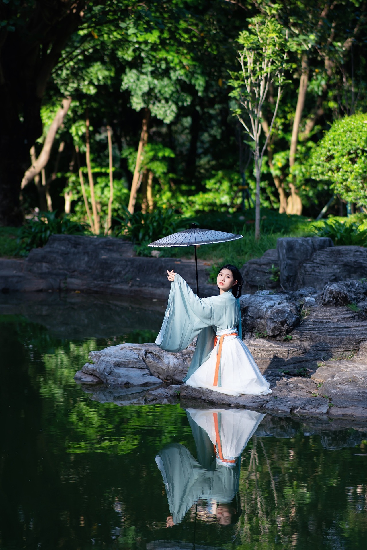 深圳园博园汉服小姐姐