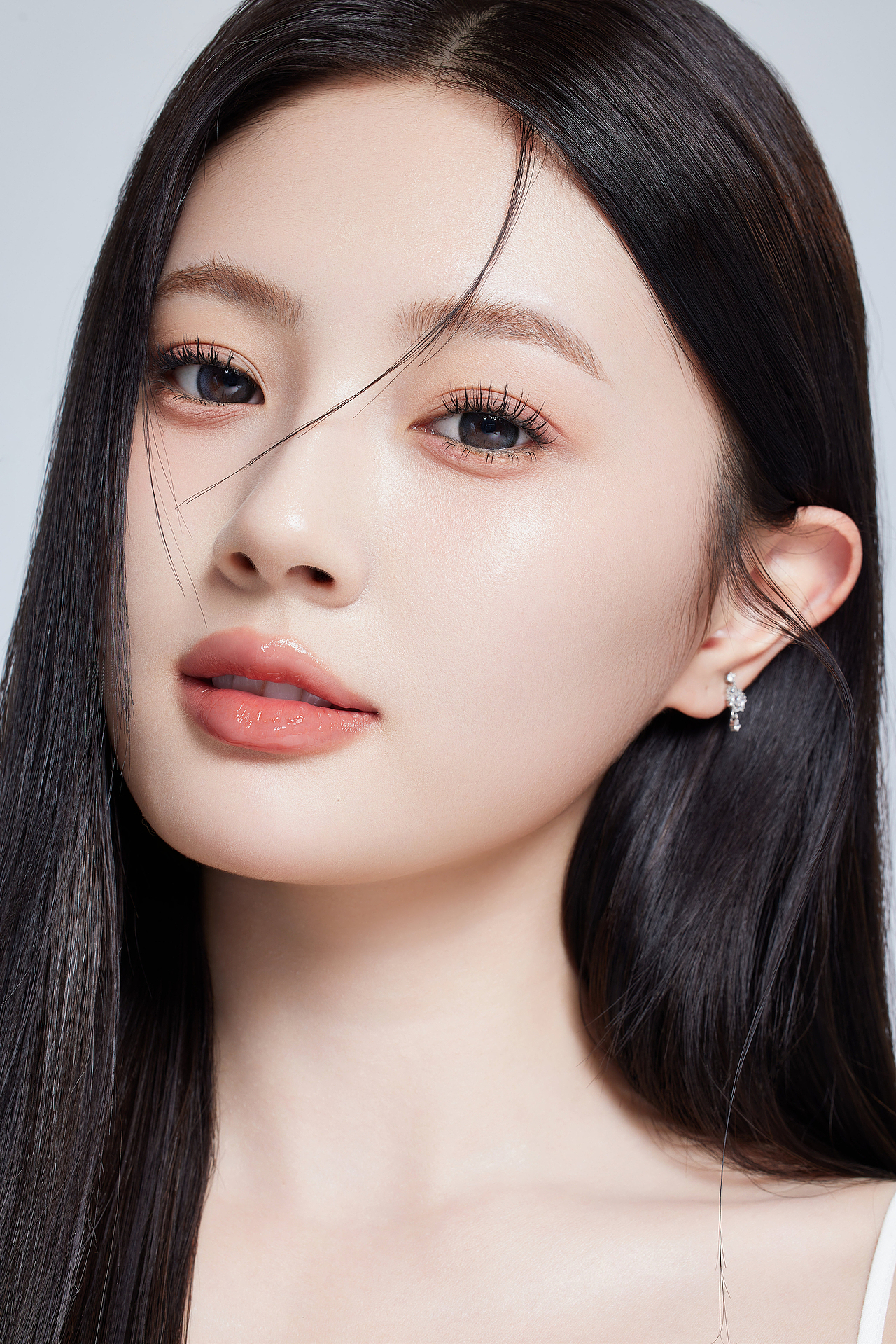 妆容（图ZMzYwOTA1Njky） - 人像摄影 - 站酷设计师修图师墨尘原创素材 - 站酷ZCOOL