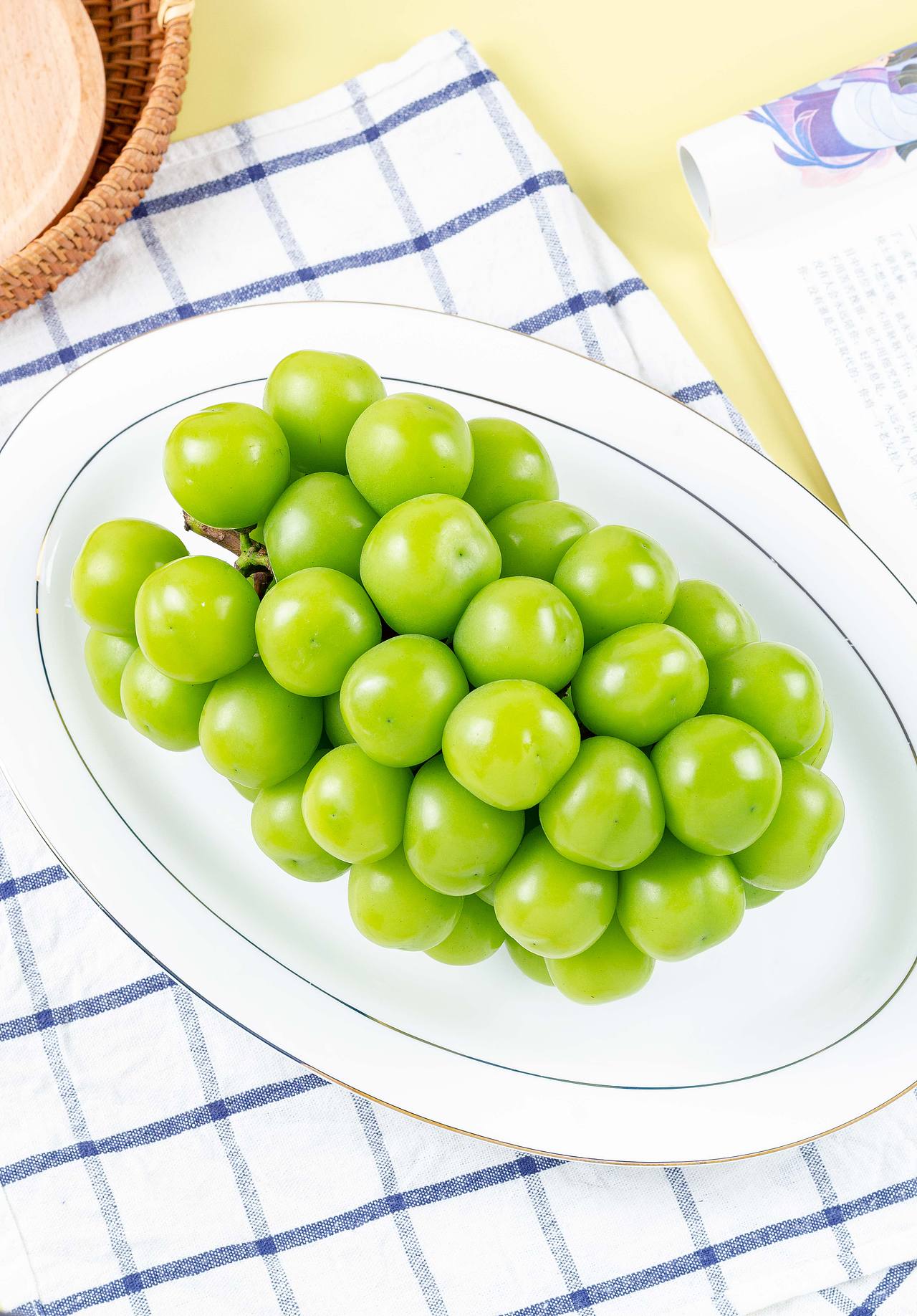 【美食摄影/水果】阳光玫瑰青提