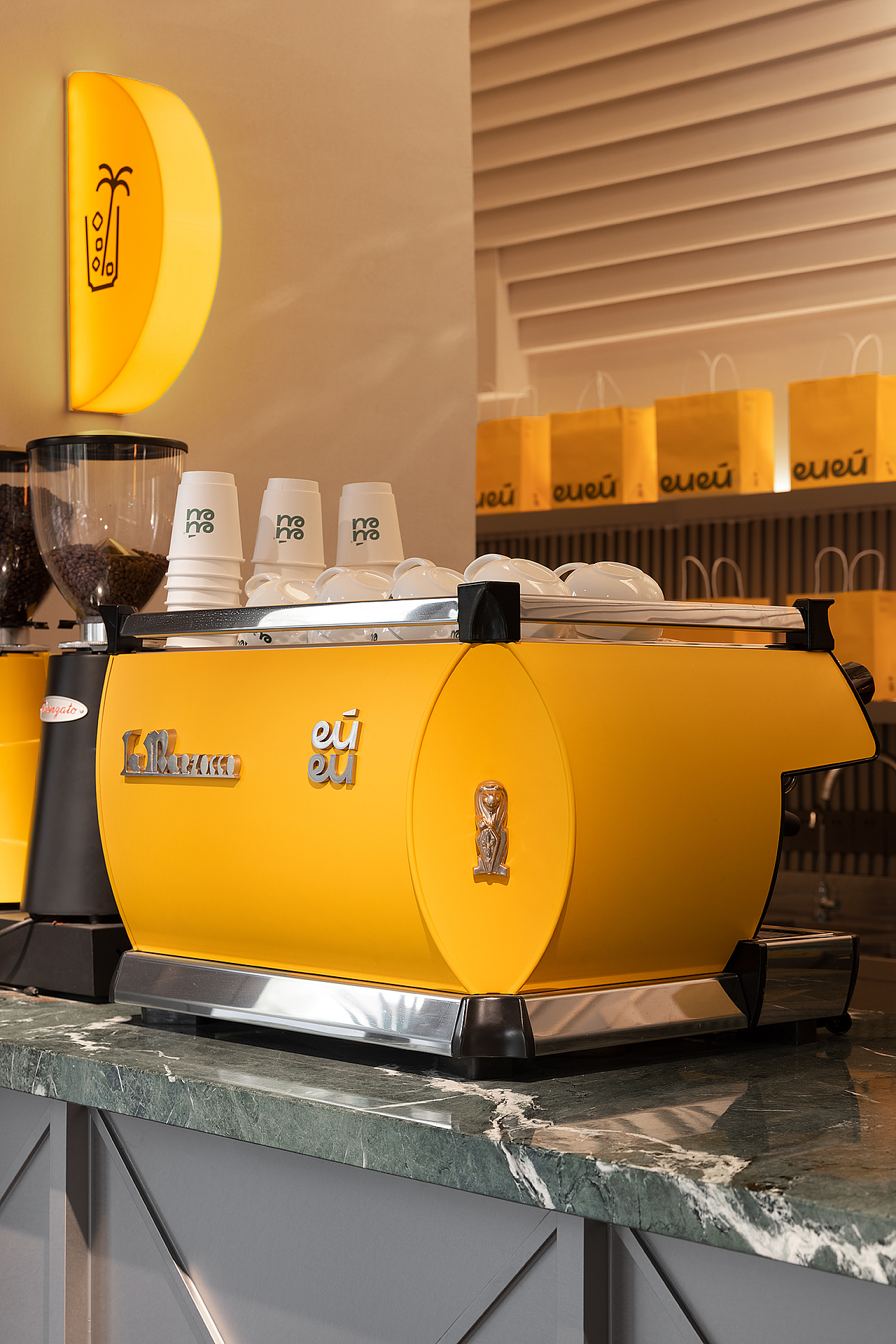 【商业空间】空间摄影|凿寻一片亚热带的秘密基地。