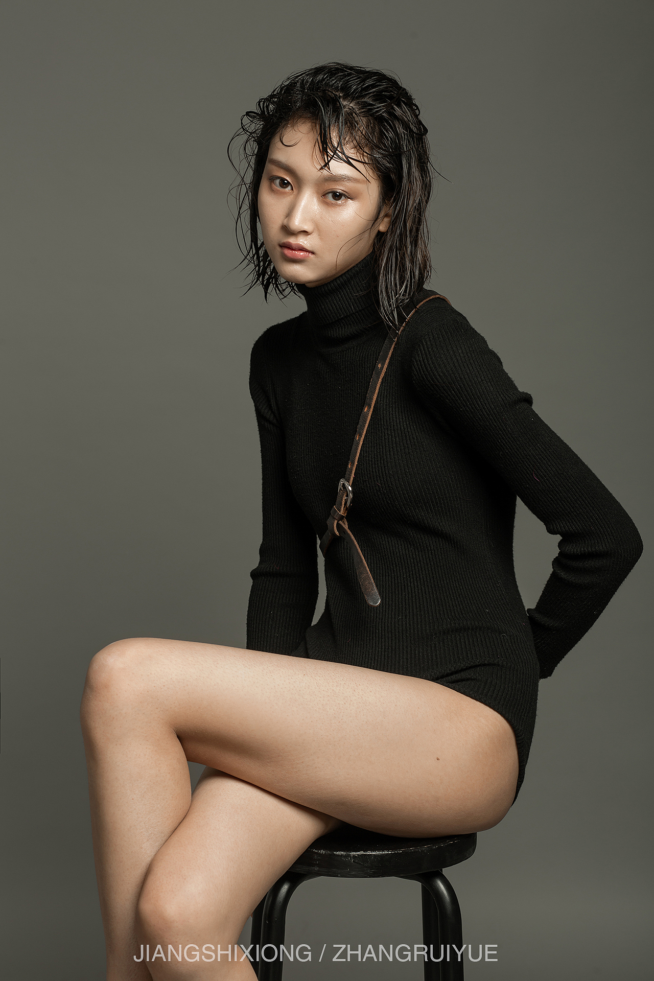 同事（图ZMzA4OTk5Nzg4） - 人像摄影 - 站酷设计师675458986原创素材 - 站酷ZCOOL