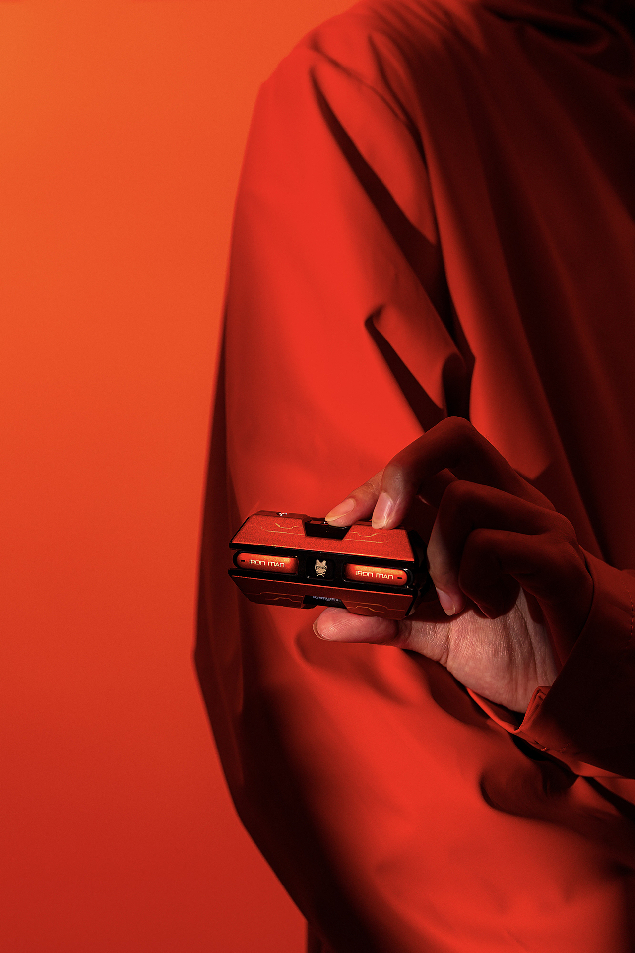 随手拍丨漫威金属TWS耳机