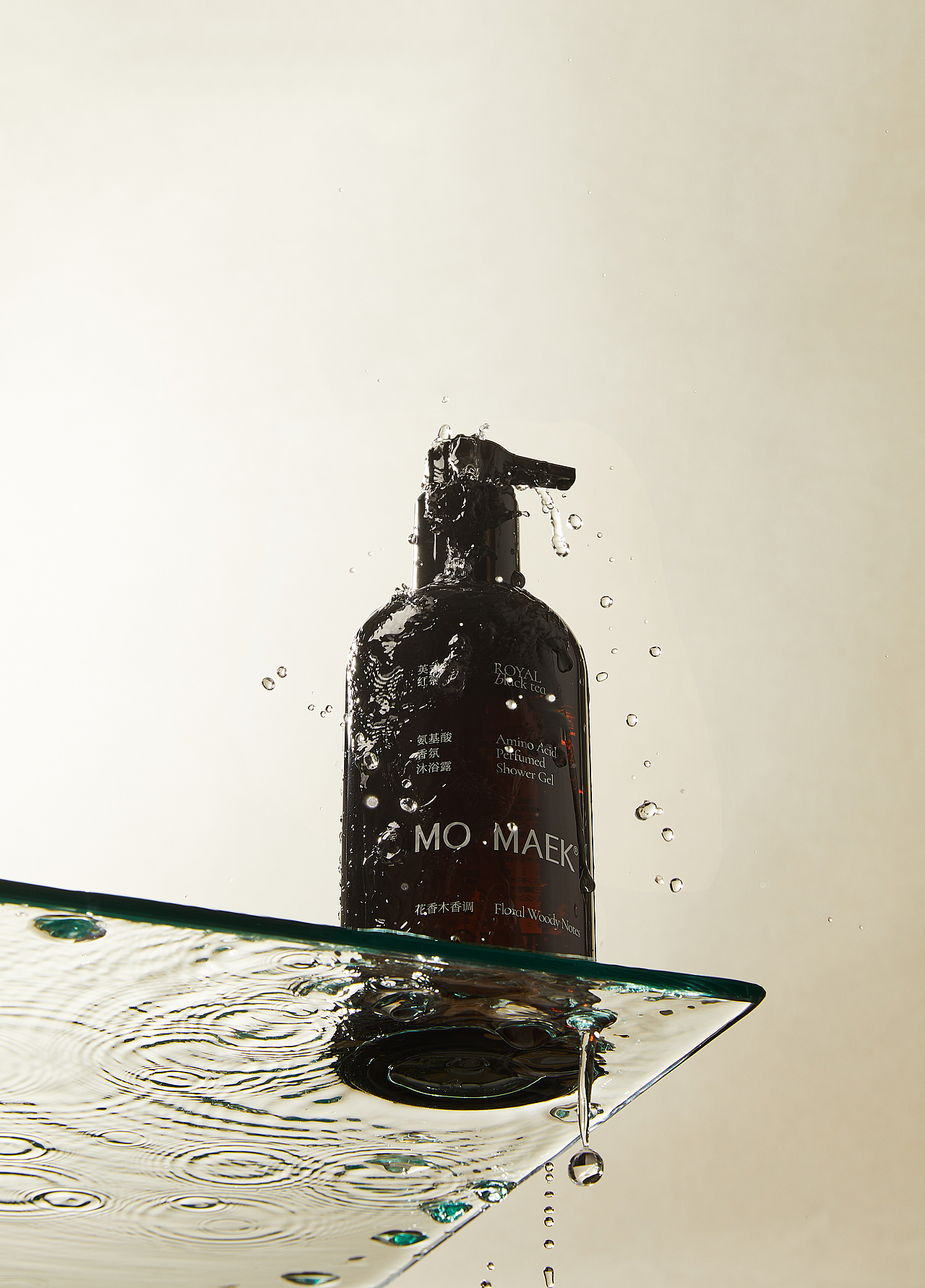 近期的一些拍摄 丨 香薰 沐浴露（图ZMzcwMjM1MDg4） - 产品摄影 - 站酷设计师摄影师炒饭原创素材 - 站酷ZCOOL