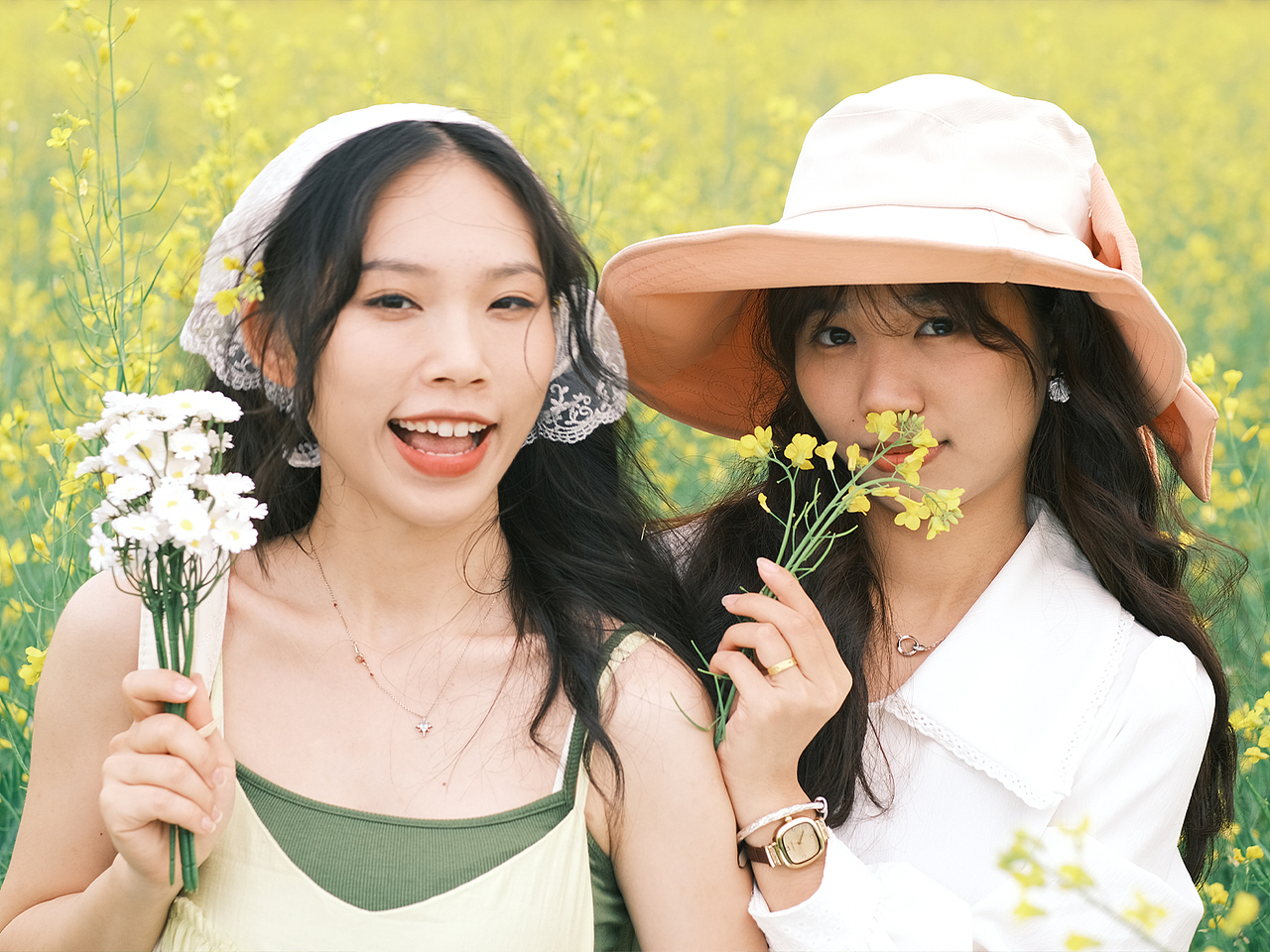 油菜花拍照居然这么好看！#油菜花田#日系小清新（图ZMzY1NTUzNzY0） - 人像摄影 - 站酷设计师一枚渲染怪原创素材 - 站酷ZCOOL