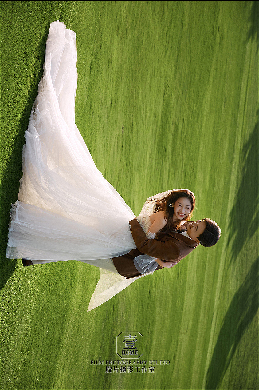 近期可拍的北京草坪婚纱照,放心冲!