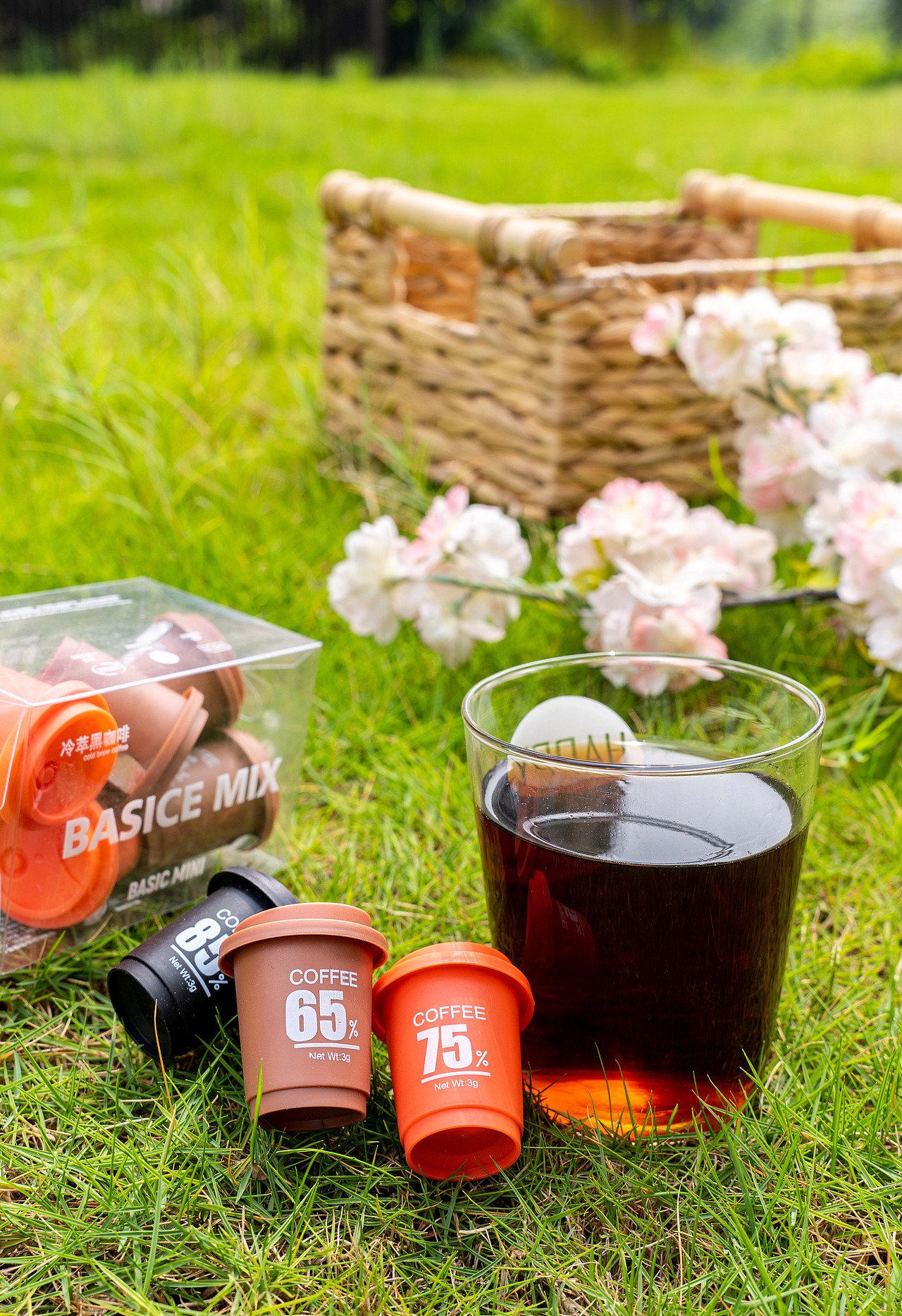 咖啡拍摄冻干咖啡粉