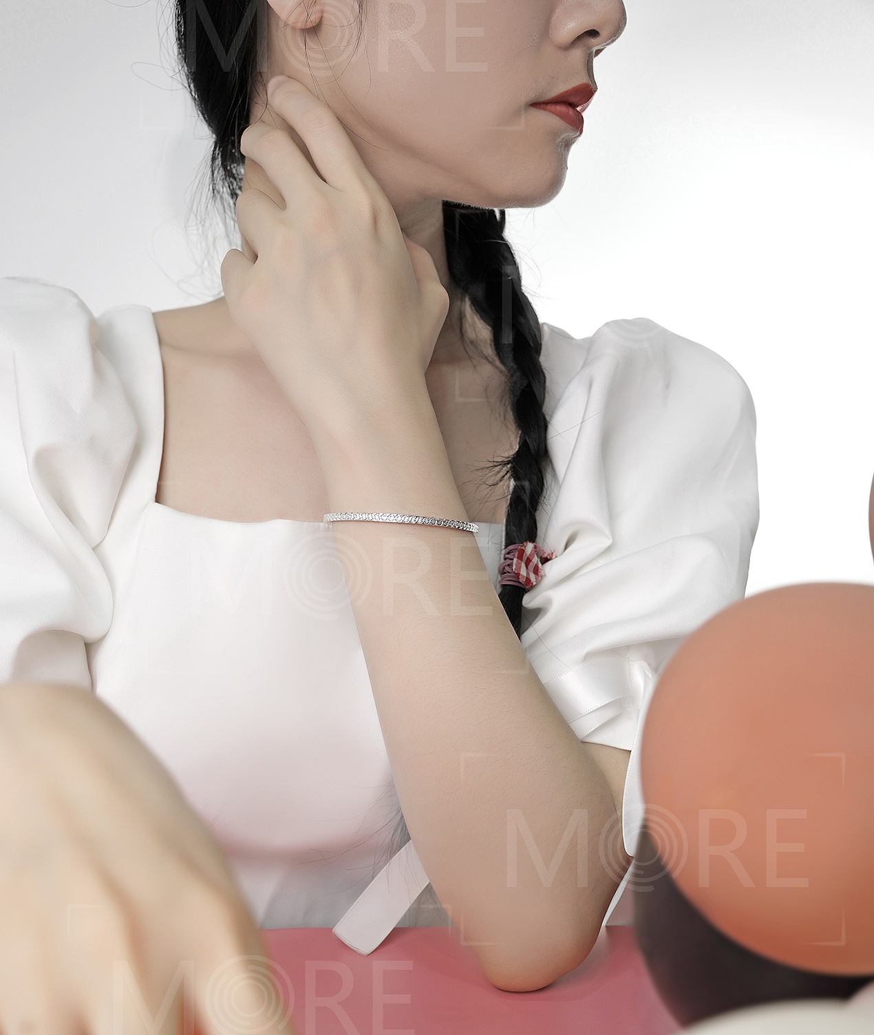 手鐲拍攝（圖ZMzA2NzU2Mjc2） - 產(chǎn)品攝影 - 站酷設(shè)計(jì)師茉香4溢原創(chuàng)素材 - 站酷ZCOOL