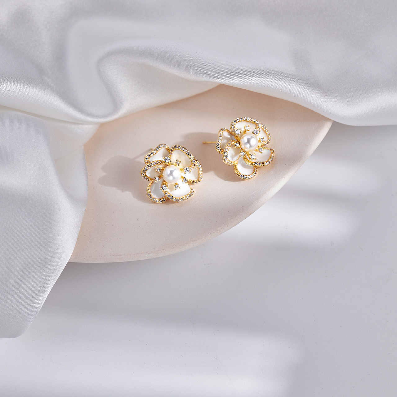 饰品摄影丨珠宝首饰✖人像耳环模特拍摄