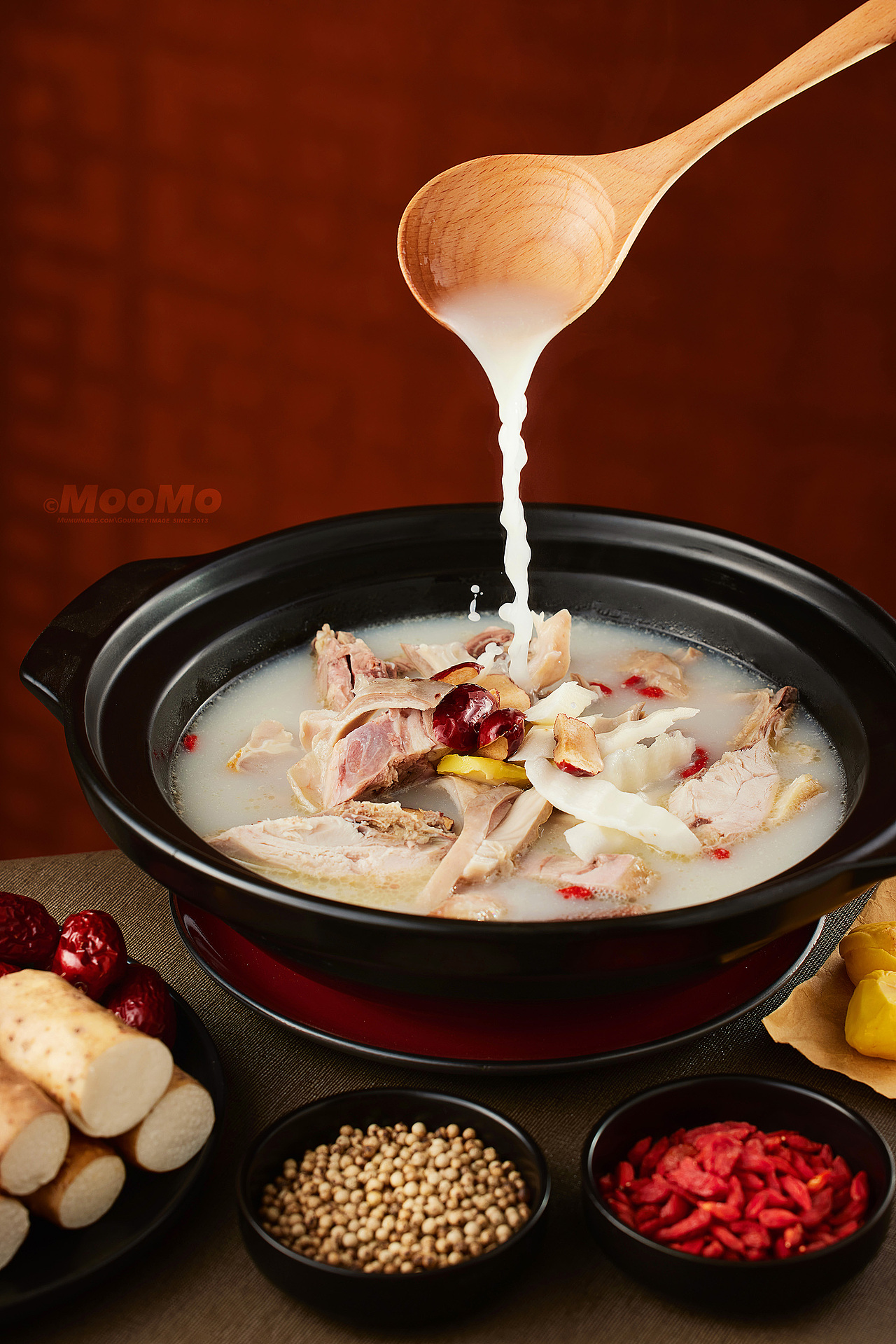 moomo美食摄影——猪肚鸡