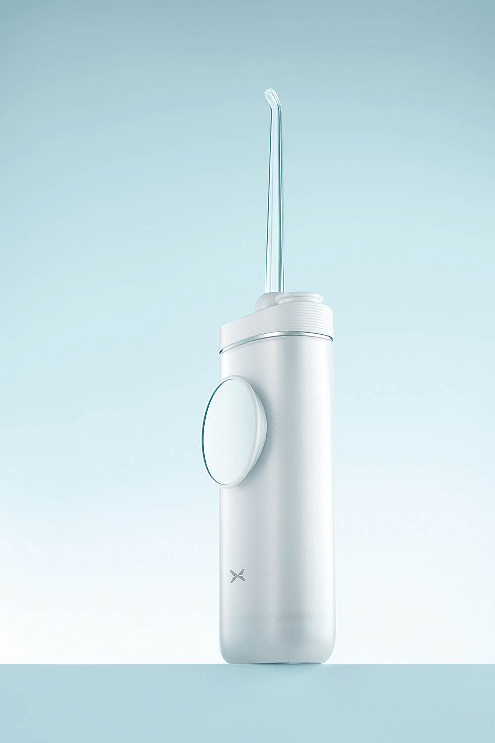 便携冲牙器-静物场景摄影精修图（图ZMzA5NzEzMDEy） - 产品摄影 - 站酷设计师修图师闲云原创素材 - 站酷ZCOOL