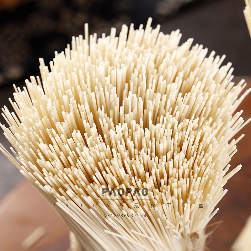 手工空心挂面图片